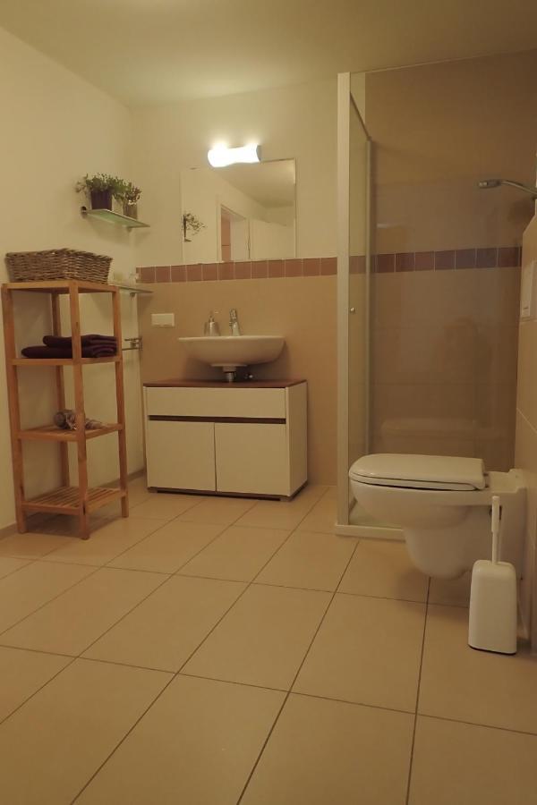 Ferienwohnung Holzmaden Am Platz Exterior foto